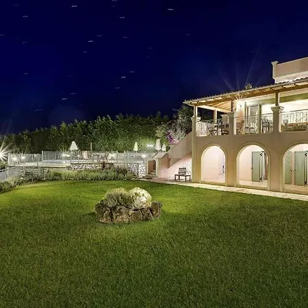 Sleeps 14 Pool Air Con Wifi Villa *